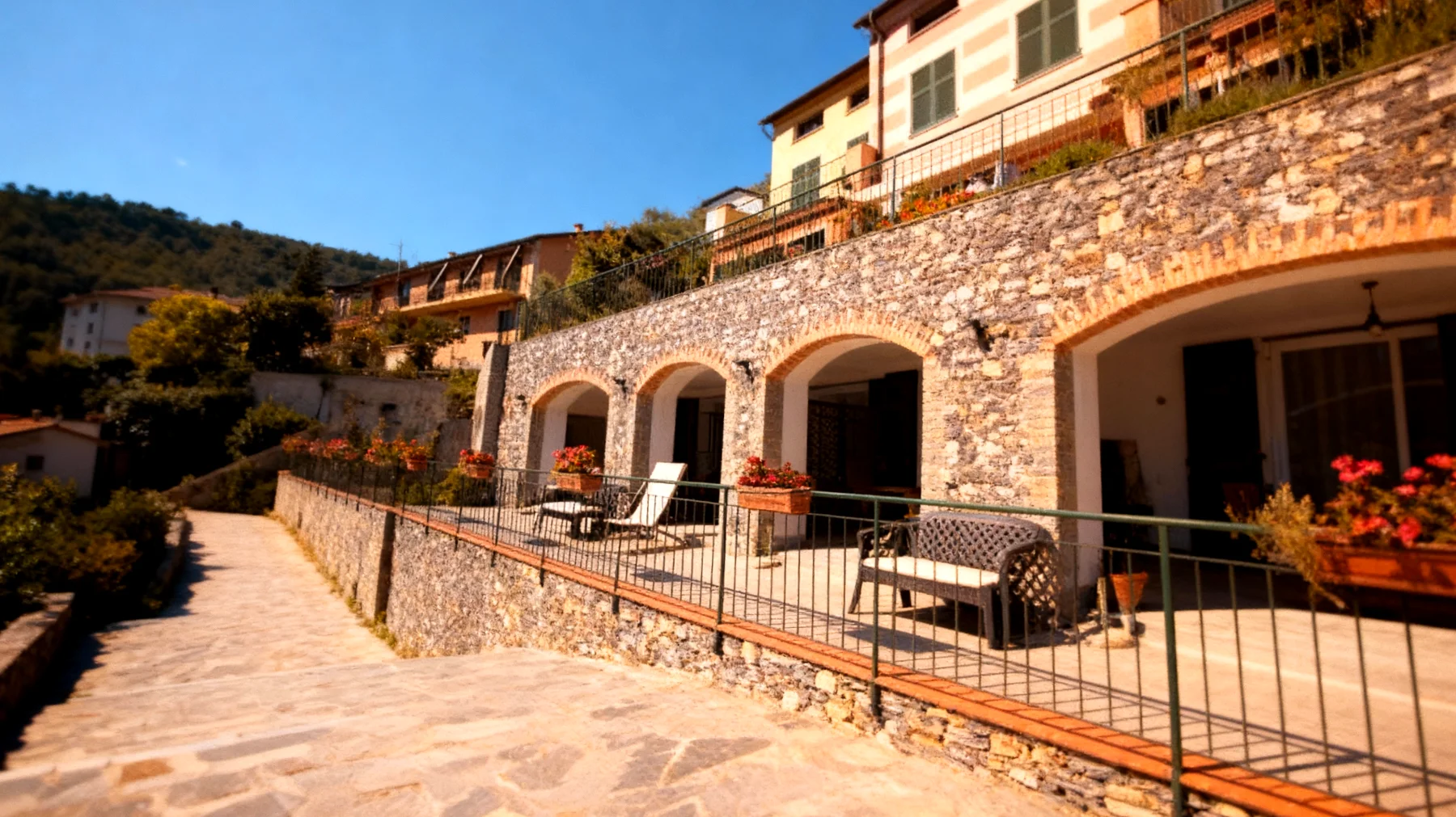 Un posto al sole 2025-12-22T12:34:38.925Z"